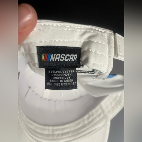 new | NASCAR Chicago Street Race Weekend Limited Edition Cap - Picture 7 of 8